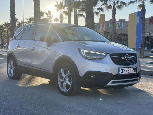 Opel Crossland X, automatic, petrol